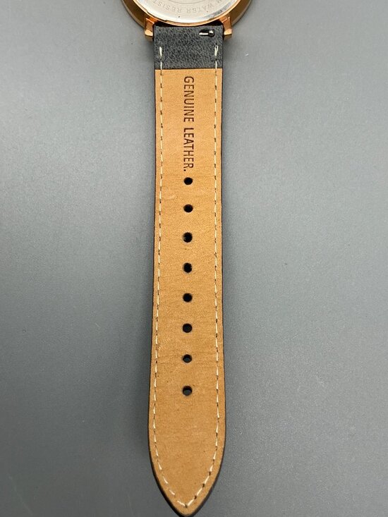 MVMT Signature II Watch Women 34mm Rose Gold Tone Leather Date New Battery main image 4